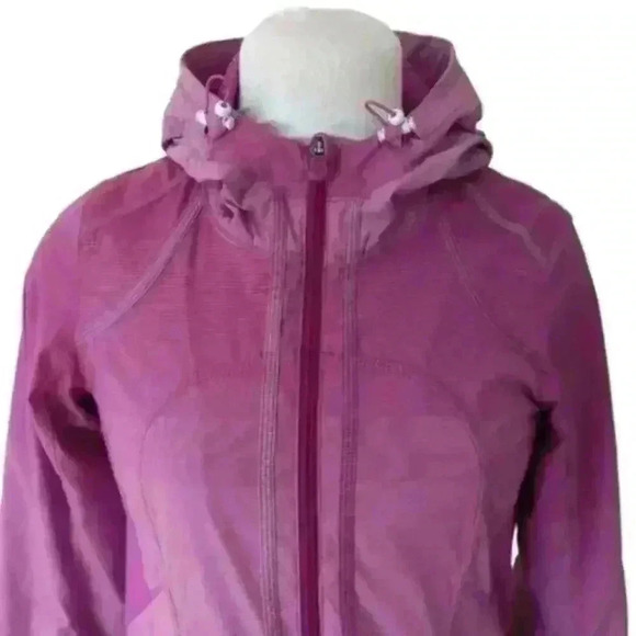 Lululemon Downtime Jacket Violaceous  Gradient Stripe Size 4 - Picture 3 of 6